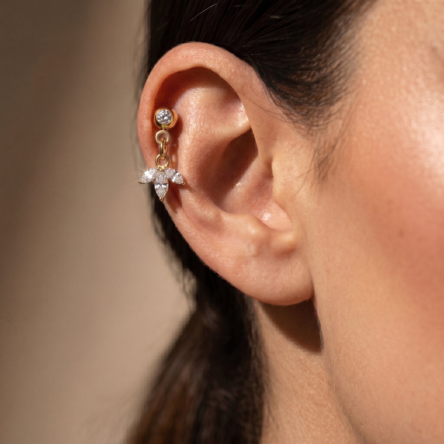 CRYSTAL MARQUISE CHARM THREADLESS FLAT BACK PUSH IN LABRET STUD -8MM