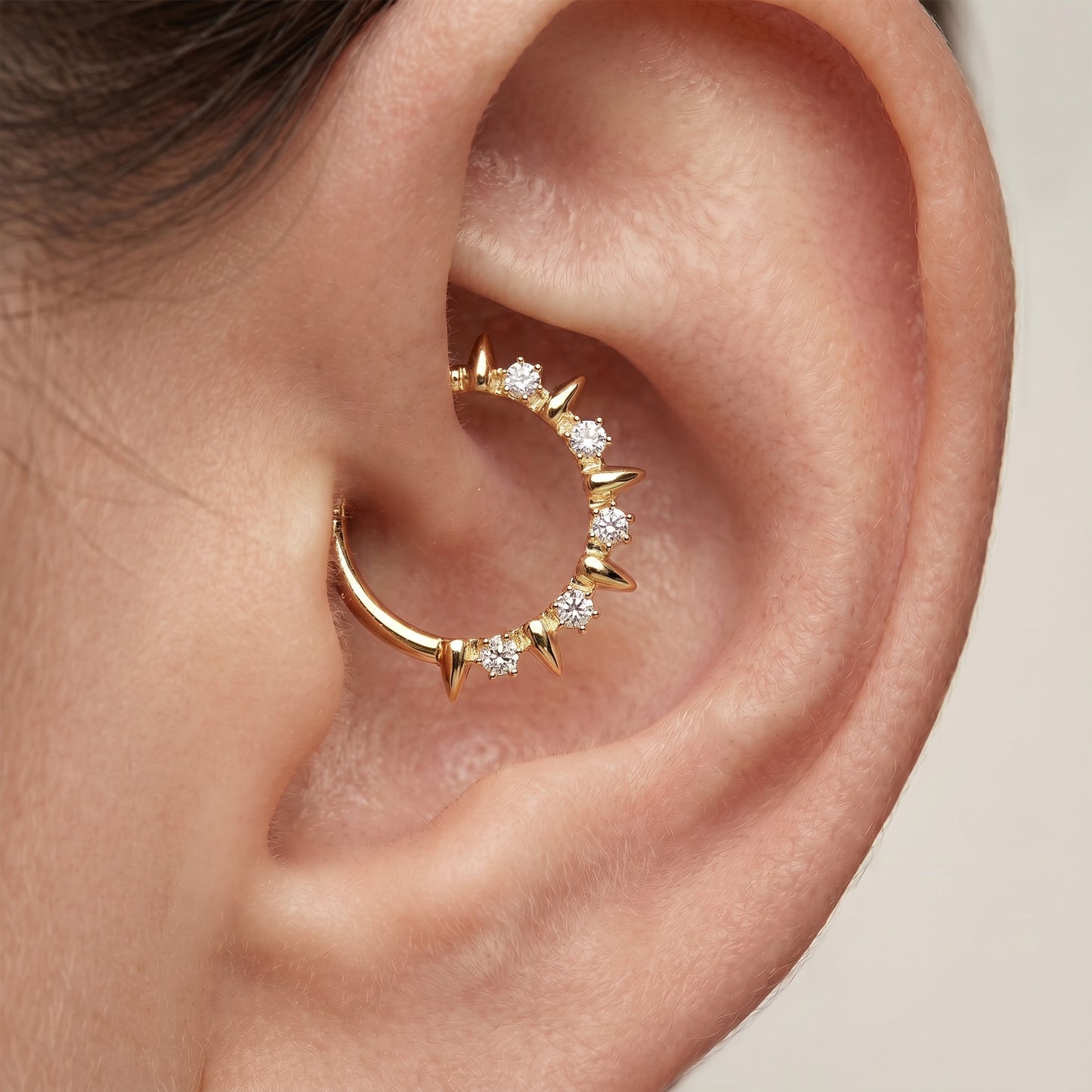 SPIKE & CRYSTAL HOOP - 8MM - 16 GAUGE